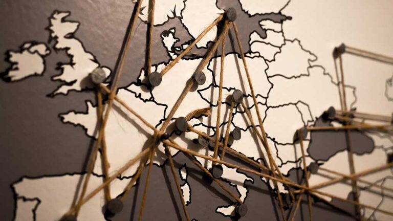 Nieuwe visie op digitale autonomie: hoe Nederland met EDIC bouwt aan een soevereine digitale overheid