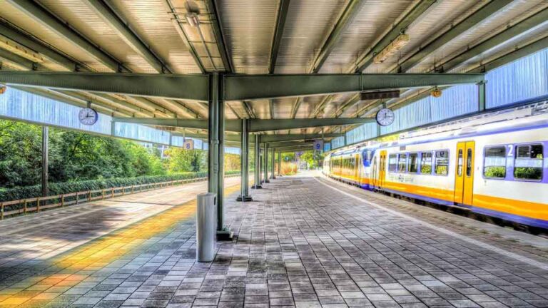 Nederlandse organisaties die Amerikaanse clouddiensten inzetten terwijl digitale soevereiniteit steeds zwaarder weegt